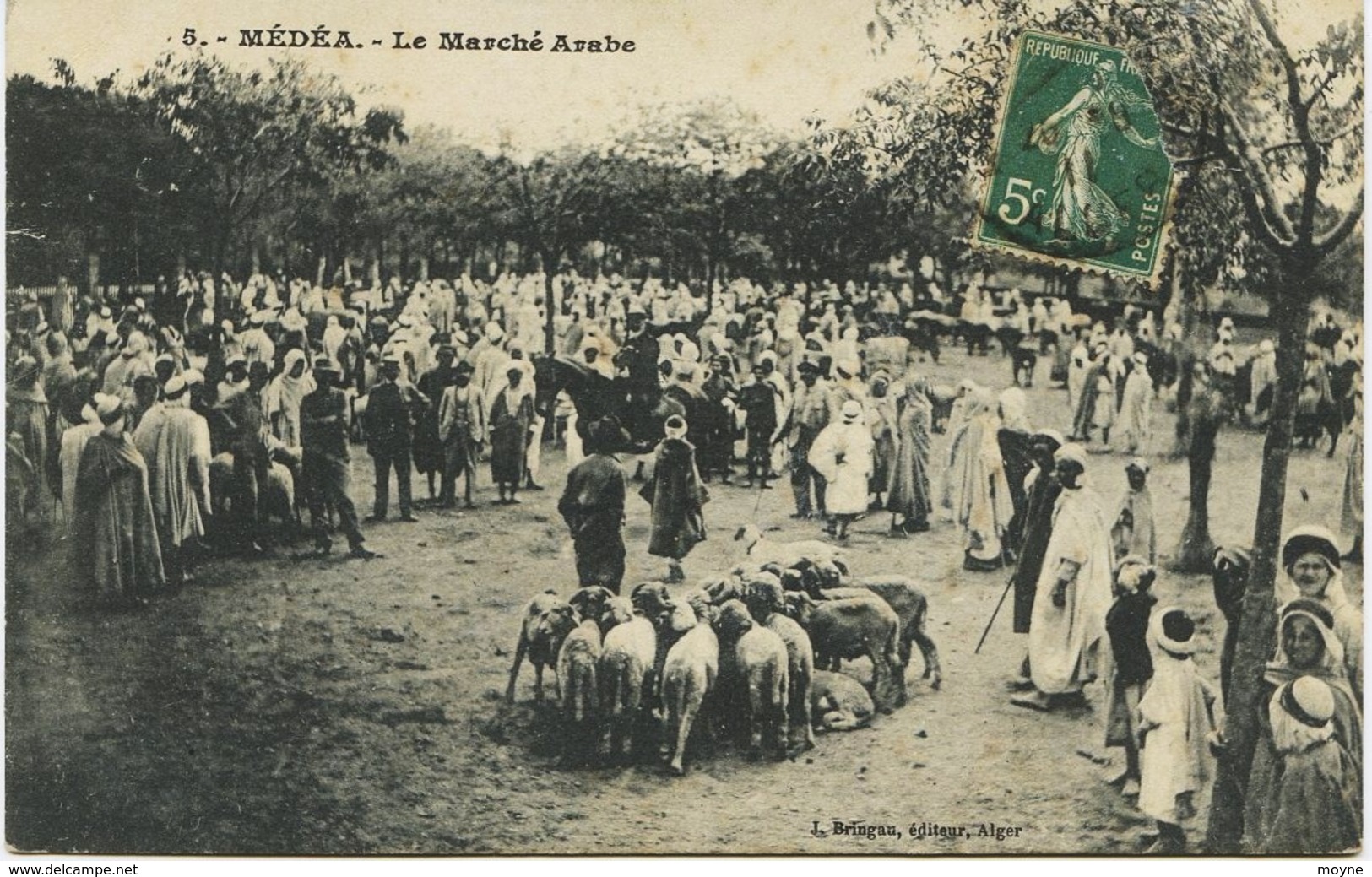 1642 - Algérie -   Village De  MEDEA  :  LE MARCHE  ARABE  .. Circulée En1912 - Medea
