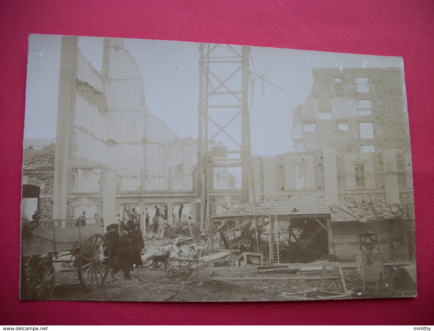 NOGENT-sur-SEINE  :  CARTE-PHOTO RARE  -   Catastrophe Du 11 Octobre 1911  -  La Grande Malterie S'est Effondrée - Nogent-sur-Seine