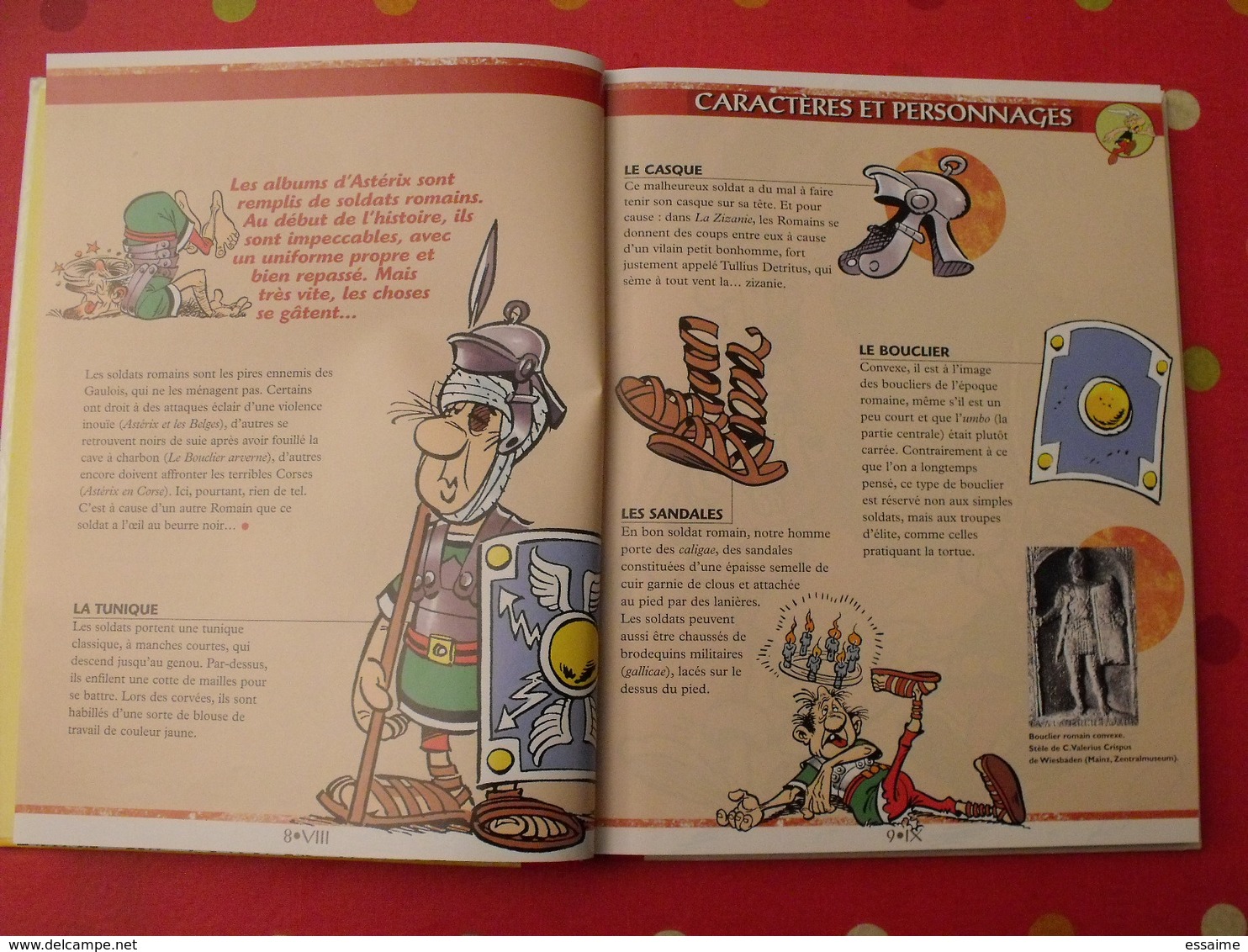 La Gaule Et L'empire Romain Avec Astérix. Volume 2. éditions Atlas. 2001. Dos Toilé. - Astérix