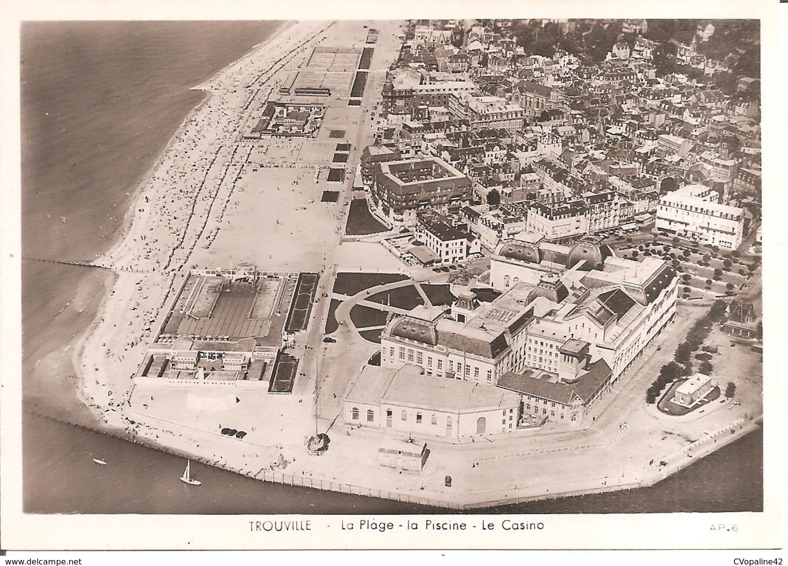 TROUVILLE (14) Carte Photo Aéro-photo - La Plage - La Piscine- Le Casino - Vue Aérienne  CPSM GF - Trouville