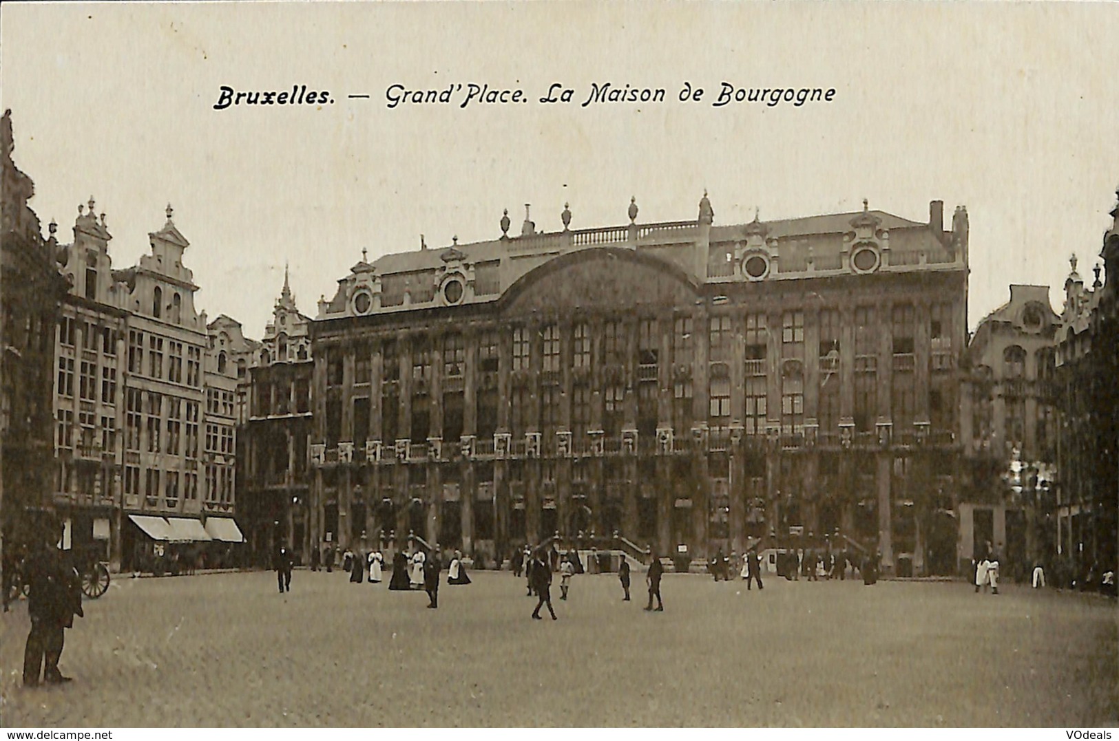 027 422 - CPA - Brussels - Bruxelles - Grand'Place - La Maison De Bourgogne - Marktpleinen, Pleinen