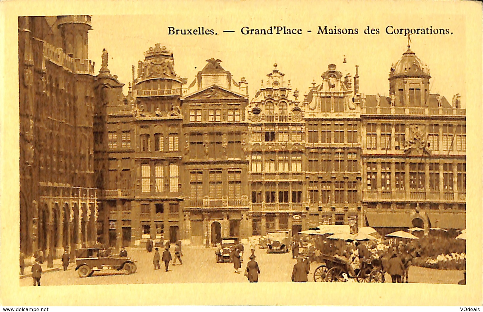 027 441 - CPA - Brussels - Bruxelles - Grand'Place - La Maison Des Corporations - Marktpleinen, Pleinen