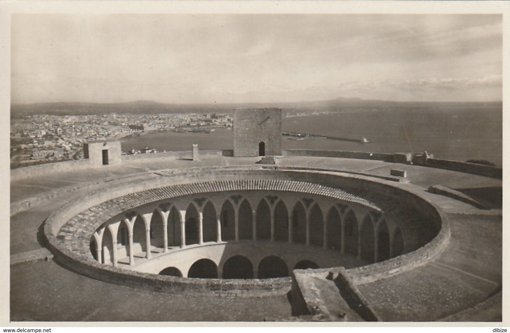 España. Tarjeta Postal. Mallorca. Vista General De Palma Desde El Castillo. - Castles