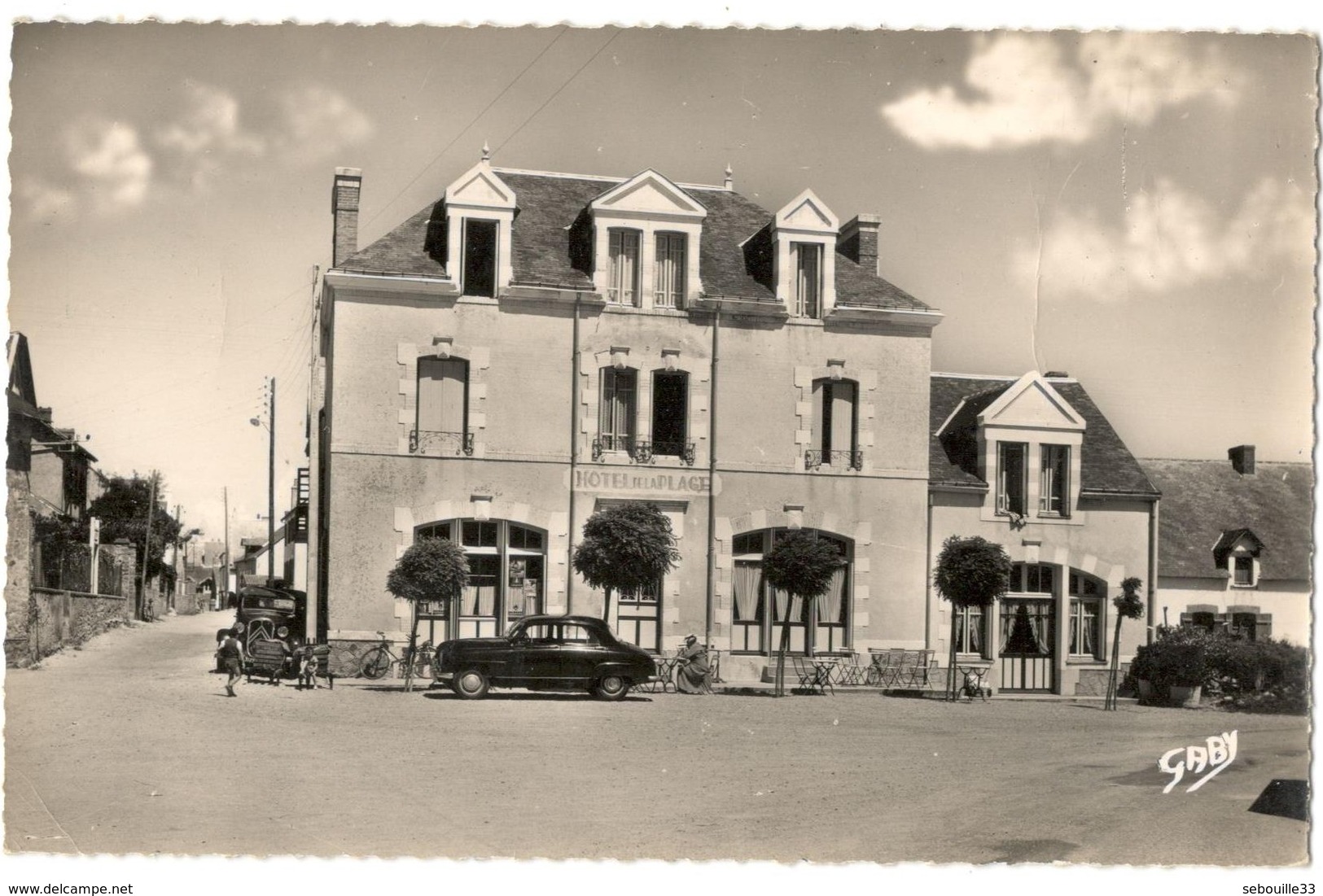 CPSM 44 - Piriac Sur Mer - Hotel De La Plage - Automobile Citroën - Piriac Sur Mer