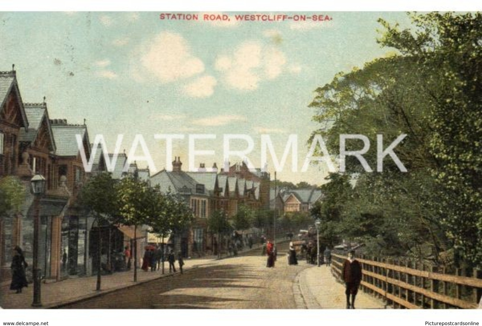 WESTCLIFF ON SEA STATION ROAD OLD COLOUR POSTCARD ESSEX - Colchester