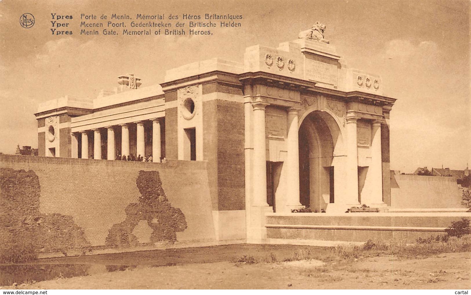 YPRES - Porte De Menin.  Mémorial Des Héros Britanniques - Ieper