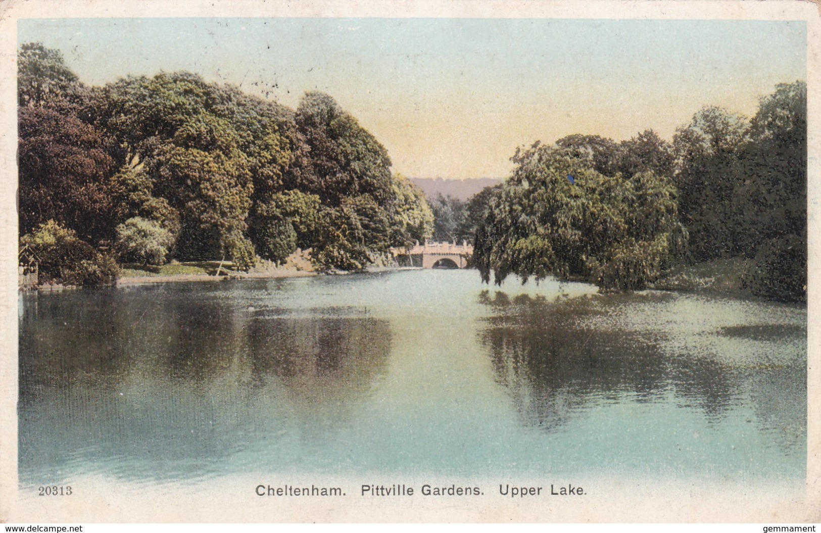 CHELTENHAM - PITTVILLE  GARDENS. UPPER LAKE - Cheltenham