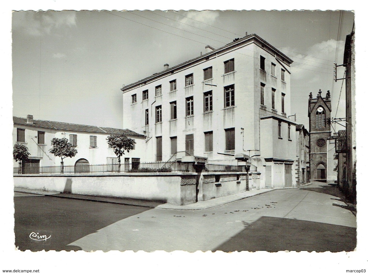 63 PUY DE DOME AUBIERE La Mairie Et L'Eglise - Aubiere