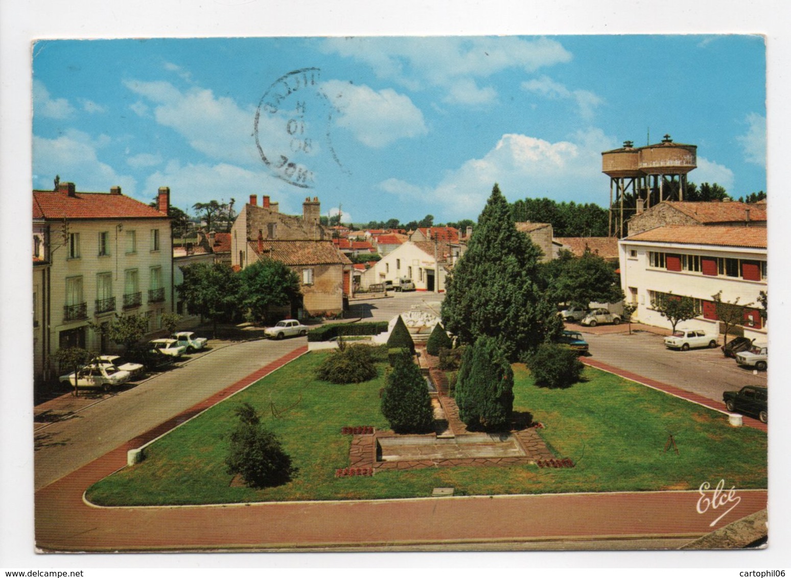 - CPM PAUILLAC (33) - La Place Maréchal De Lattre De Tassigny 1980 - Editions CHATAGNEAU 7852 - - Pauillac