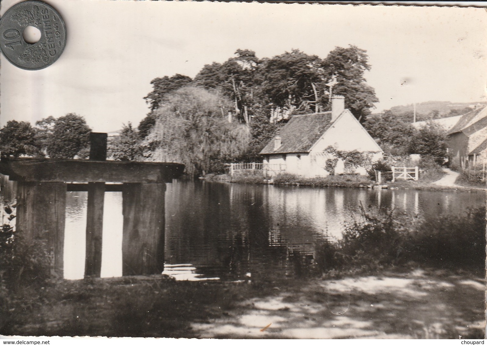 58 -Très Belle Carte Postale Semi Moderne De  SAINT HONORE LES BAINS  L'Etang De Seu - Saint-Honoré-les-Bains