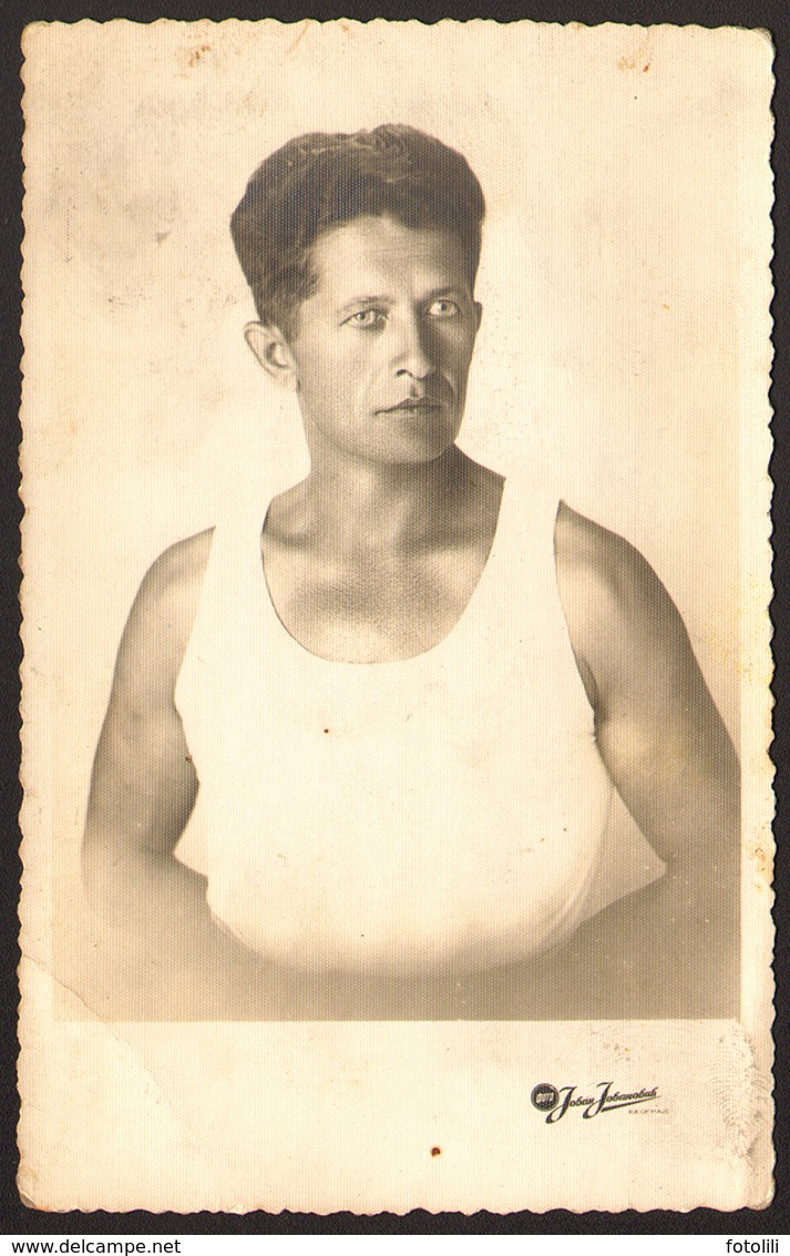 Handsome Muscular Man Guy Portrait GAY INT Old Photo 14x9 Cm #30351 - Personnes Anonymes