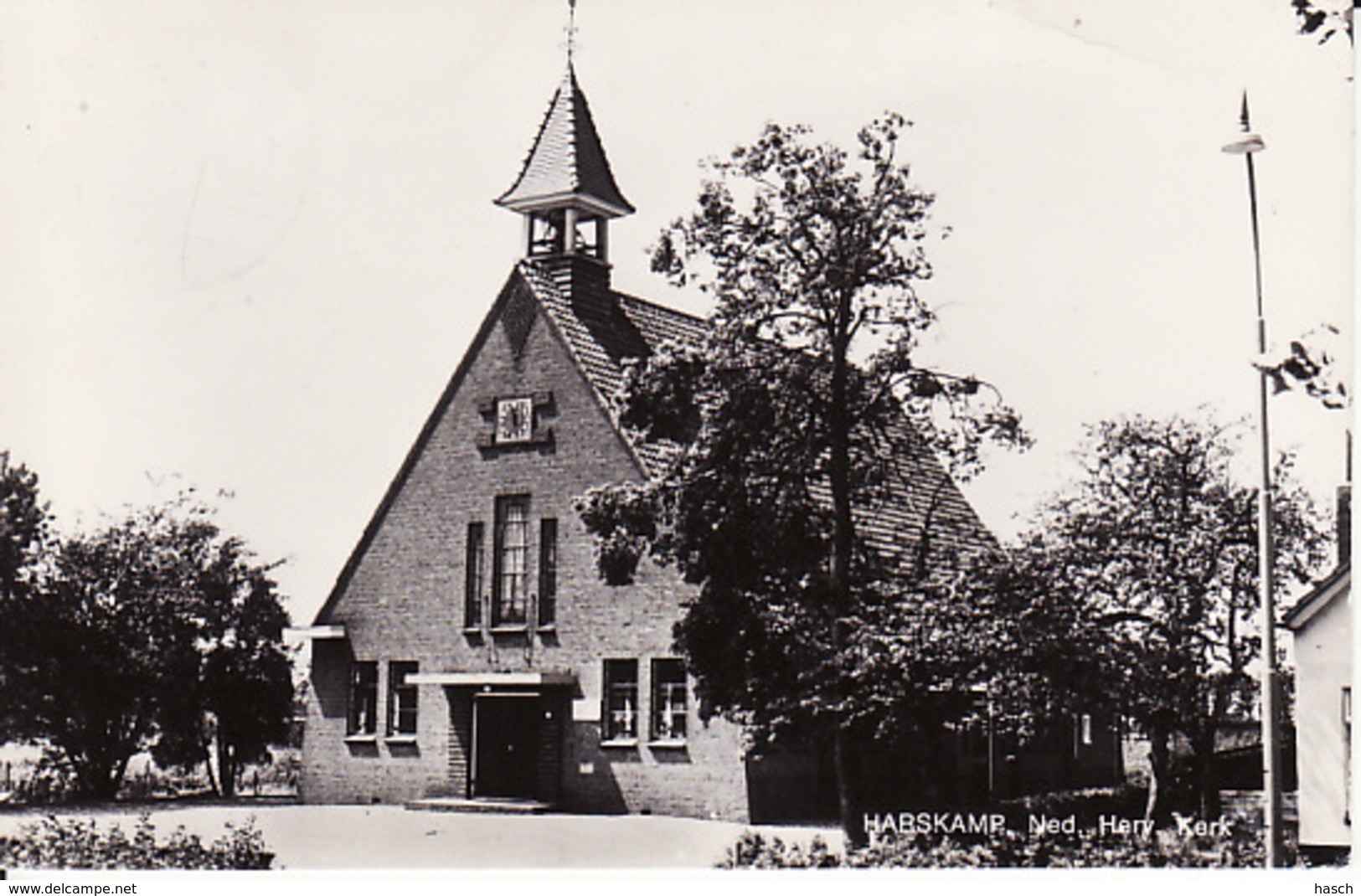2771	5	Harskamp, Ned. Herv. Kerk (rechts Boven Een Vouw) - Autres & Non Classés