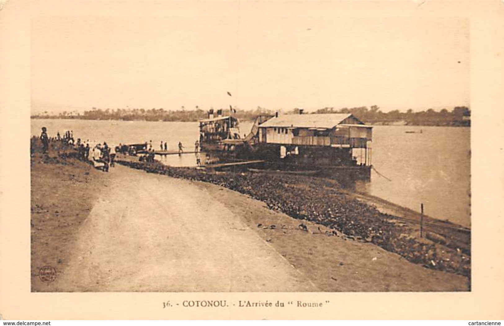 AFRIQUE  AFRICA - DAHOMEY - Cotonou - L'arrivée Du Roume - Dahomey