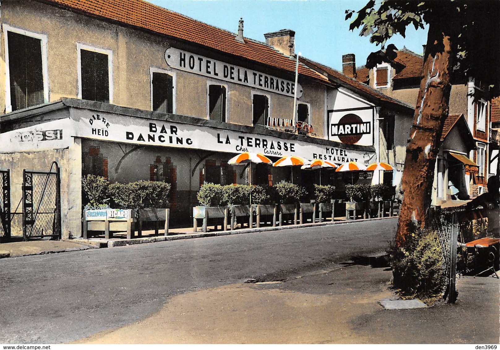 BOUCAU - Hôtel De La Terrasse, Chez Carrère - Bar-Restaurant-Dancing - Photo L. Baron - Boucau