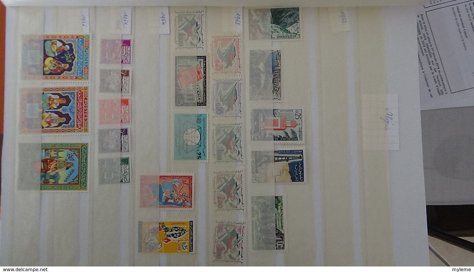 C91 Très Belle Collection Timbres Et Blocs ** D'Algérie, Bénion Et Burkina Fasso Dont Bonnes Petites Valeurs !!! - Collections (en Albums)