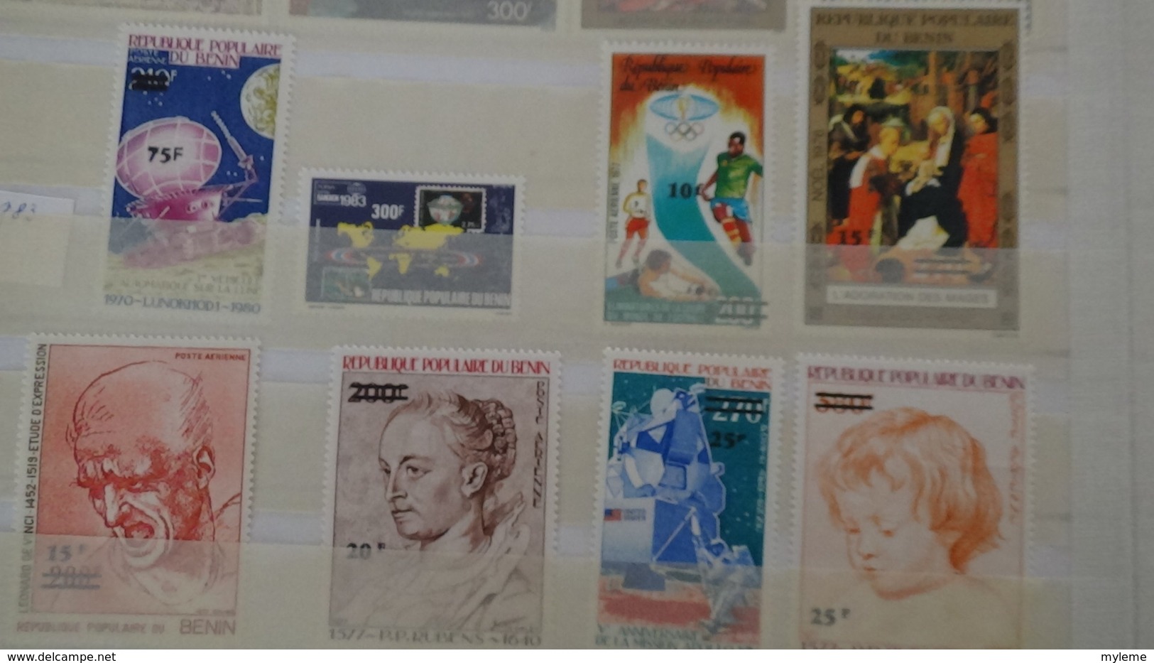 C91 Très belle collection timbres et blocs ** d'Algérie, Bénion et Burkina Fasso dont bonnes petites valeurs !!!