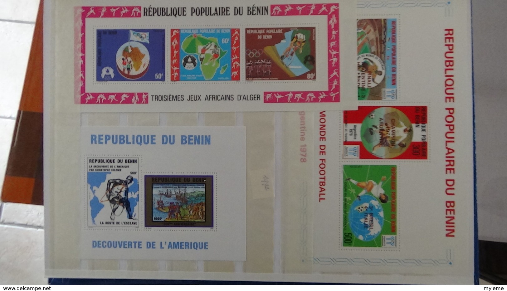 C91 Très belle collection timbres et blocs ** d'Algérie, Bénion et Burkina Fasso dont bonnes petites valeurs !!!