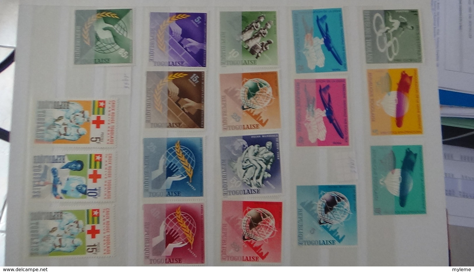 C92 Très belle collection timbres et blocs ** du Tchad et du Togo dont bonnes petites valeurs !!!