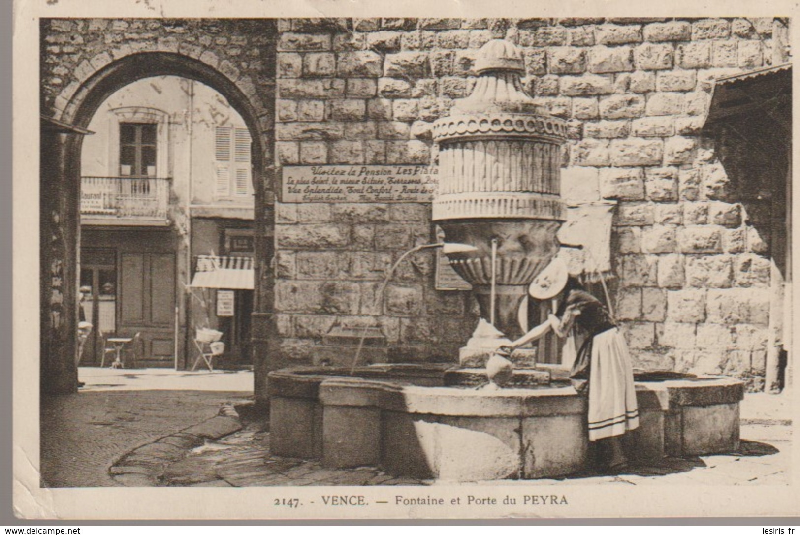 C.P.A. - VENCE - FONTAINE ET PORTE DU PEYRA - ANIMEE - 2147 - LA CIGOGNE - Vence