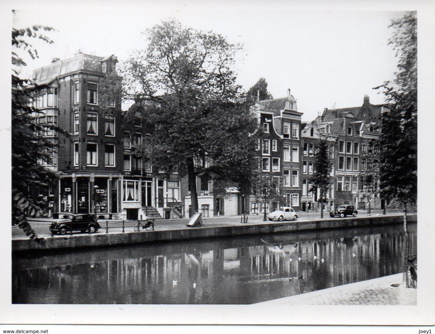 Photo Hollande(nederland) Années 50 Format 9/12  Maison Au Bord Du Canal Avec Voitures. - Orte