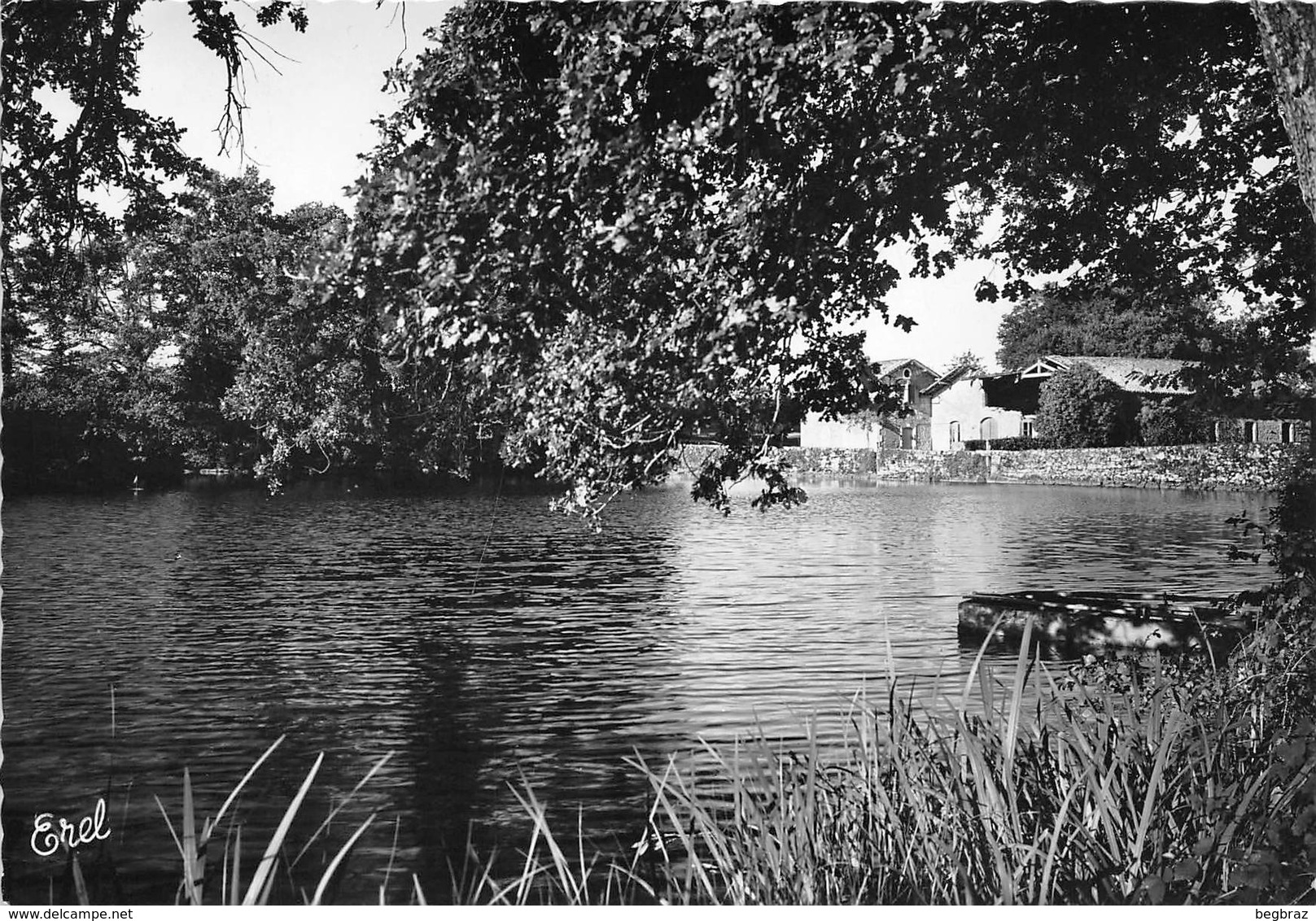 NANTIAT      ENVIRONS   ETANG ET MOULIN DE QUEROIX - Nantiat