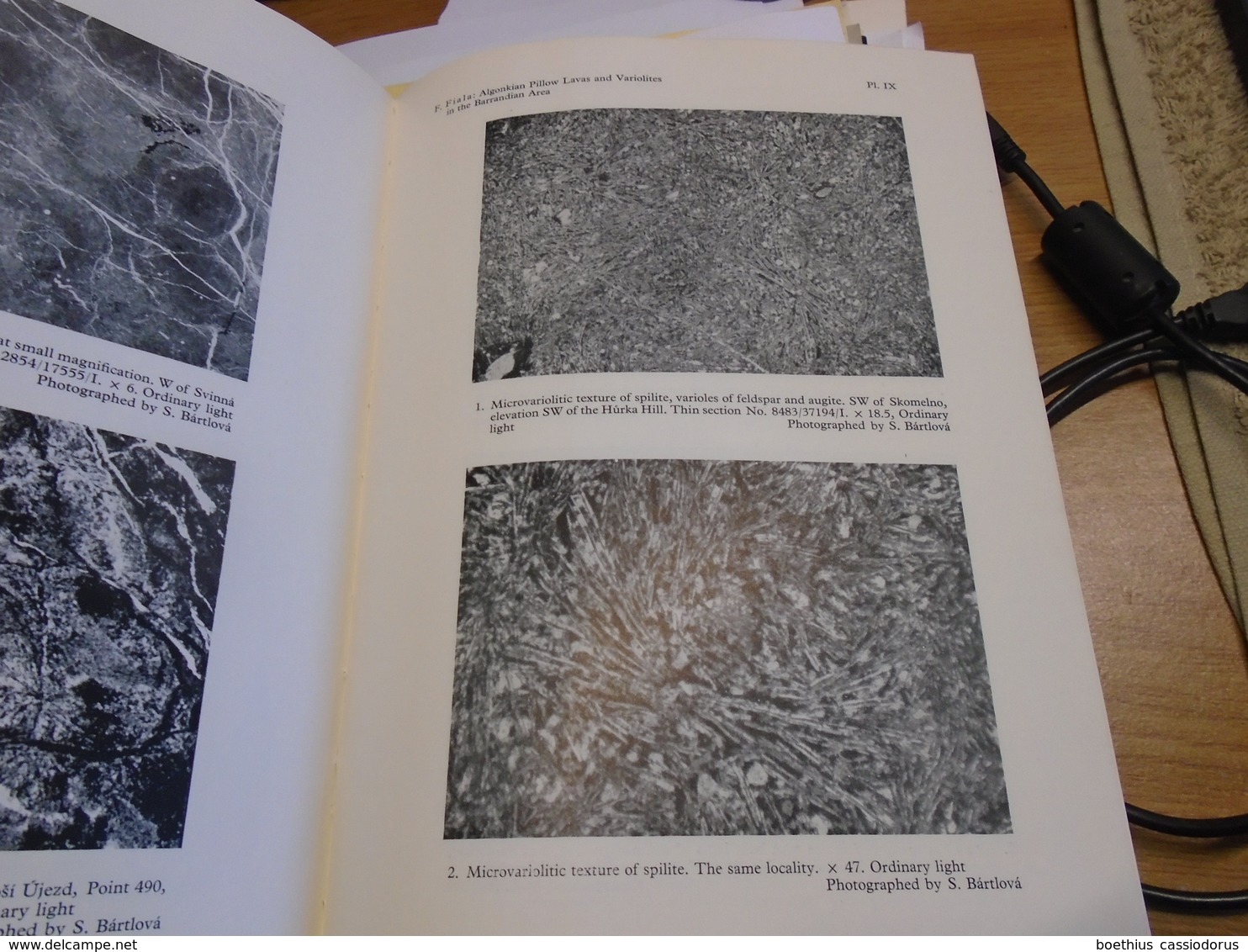 AGONKIAN PILLOW LAVAS AND VARIOLITES IN THE BARRADIAN AREA 1967 FRANTISEK FIALA - Sciences De La Terre