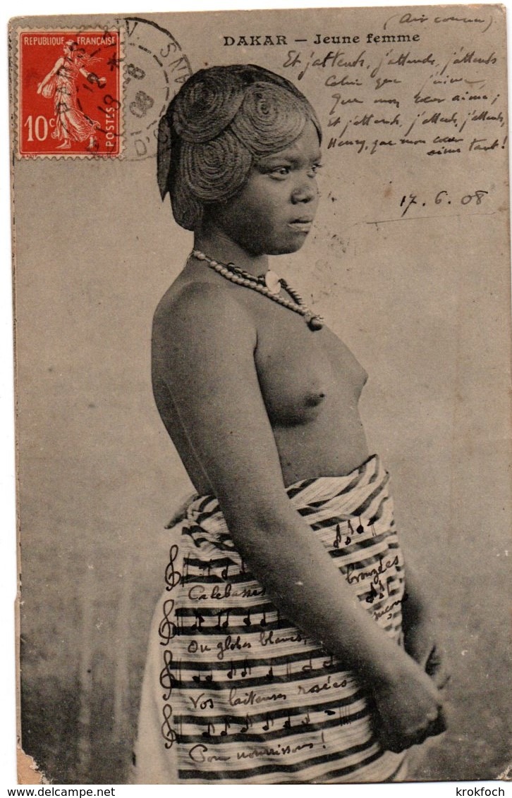 Dakar 1908 - Jeune Femme ... Seins Nus - !! Un Coin Abimé - Senegal