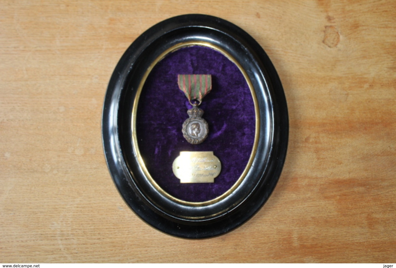 Médaille De Sainte Helene Attribuée   Napoleon Empire - Before 1871