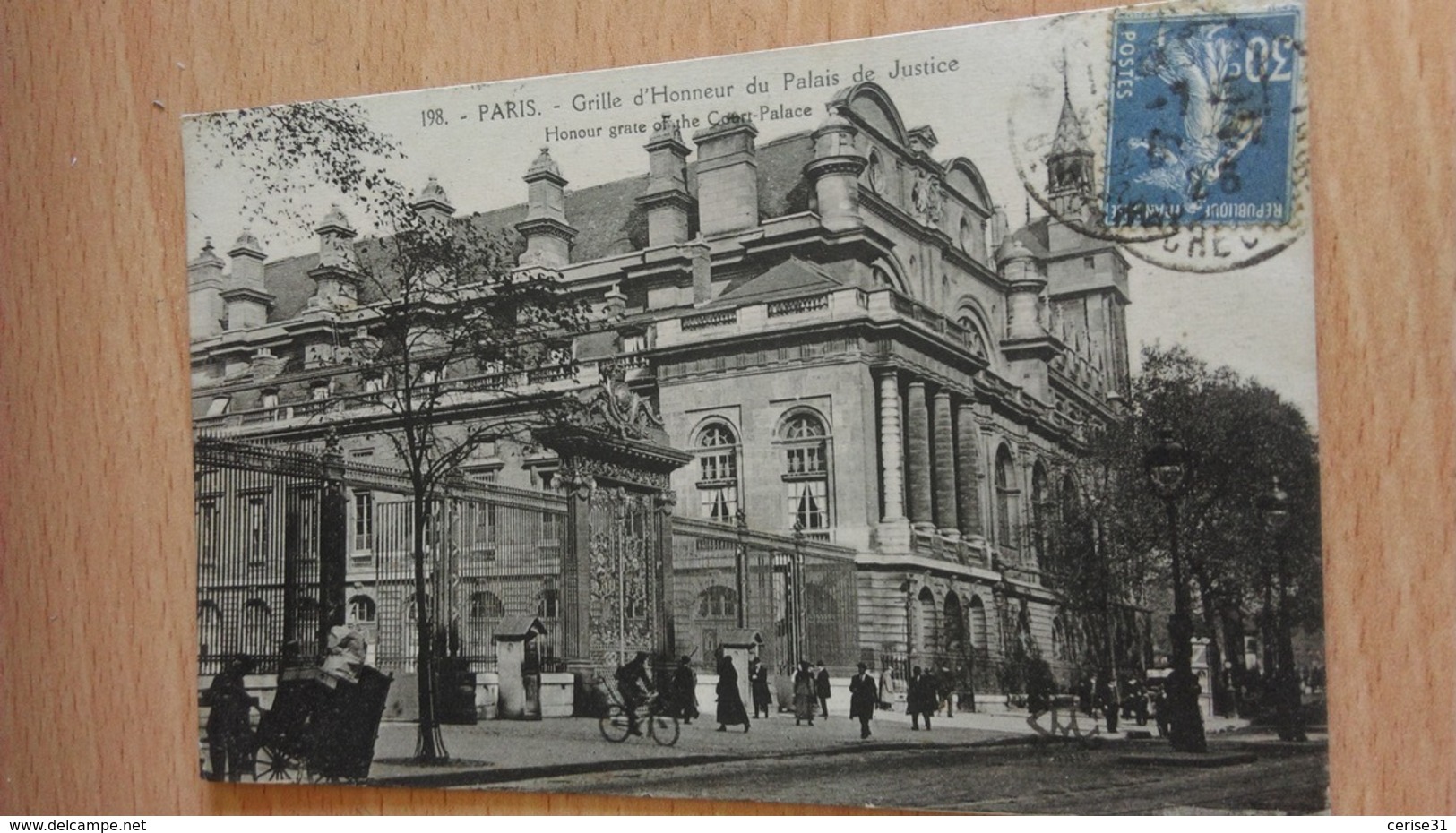 CPA - 198. PARIS - Grille D'honneur Du Palais De Justice........... - Autres Monuments, édifices