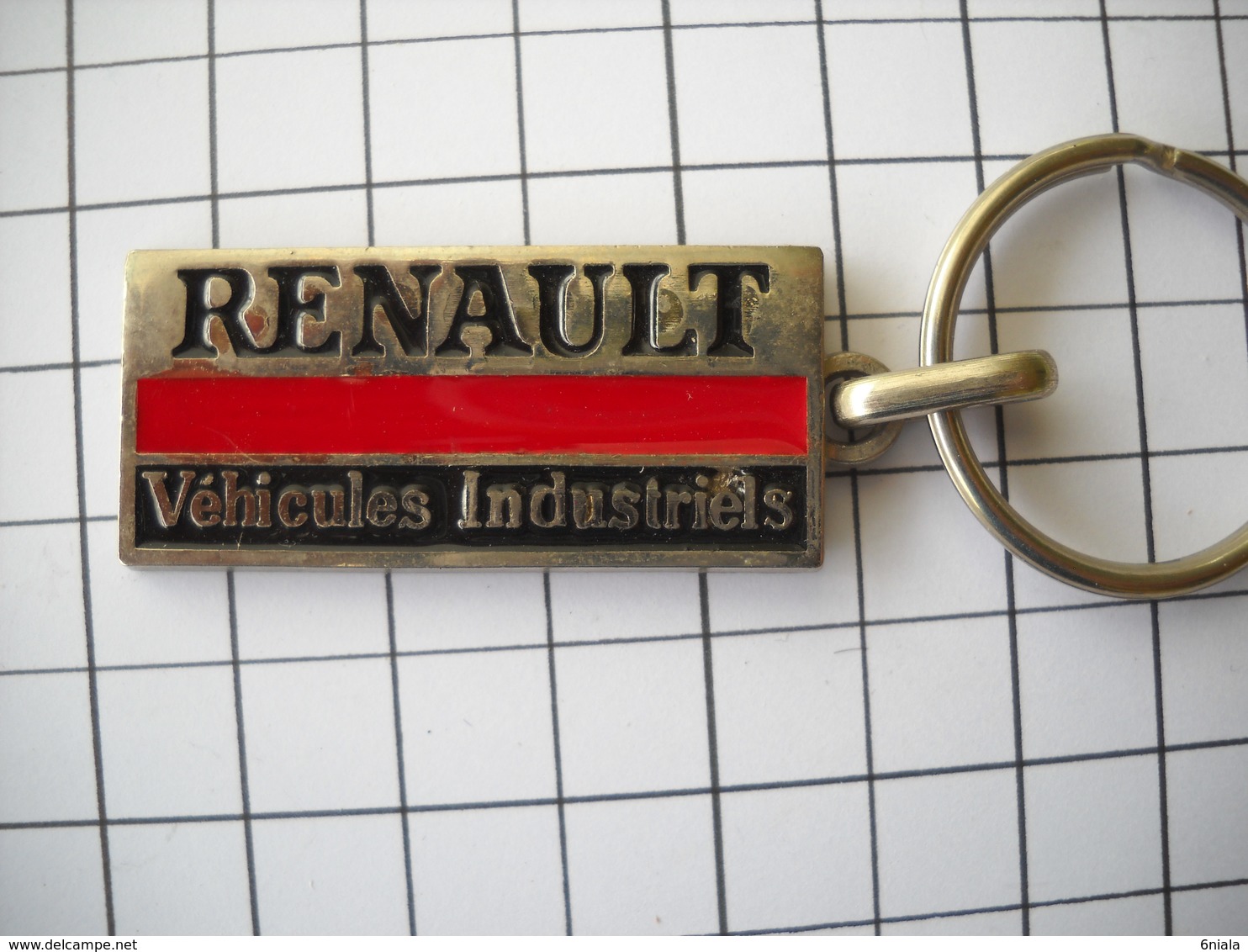 1414 Porte Clefs Clé  RENAULT Véhicules Industriels France V I  95 Route De Paris 31  Fenouillet  31150 - Porte-clefs