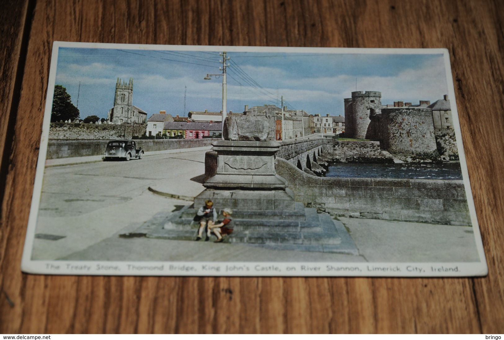 13022-                THE TREATY STONE, THOMOND BRIDGE, KING JOHN'S CASTLE, LIMERICK CITY IRELAND -1956 - Limerick