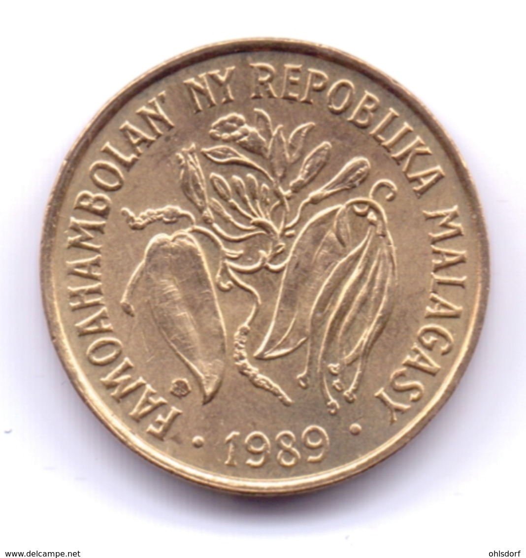 MADAGASCAR 1989: 10 Francs, KM 11 - Madagascar