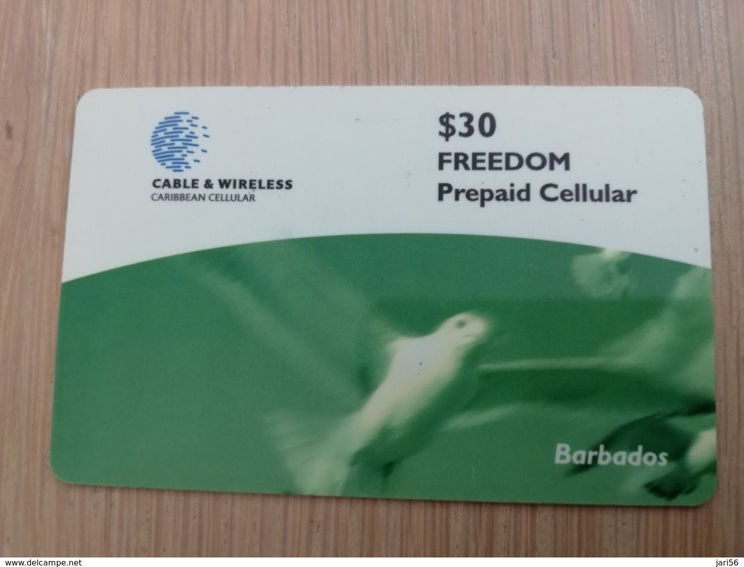 BARBADOS   $30,- FREEDOM PREPAID CELLULAIR BIRD THICK CARD Prepaid Fine Used Card  ** 2074 ** - Barbados
