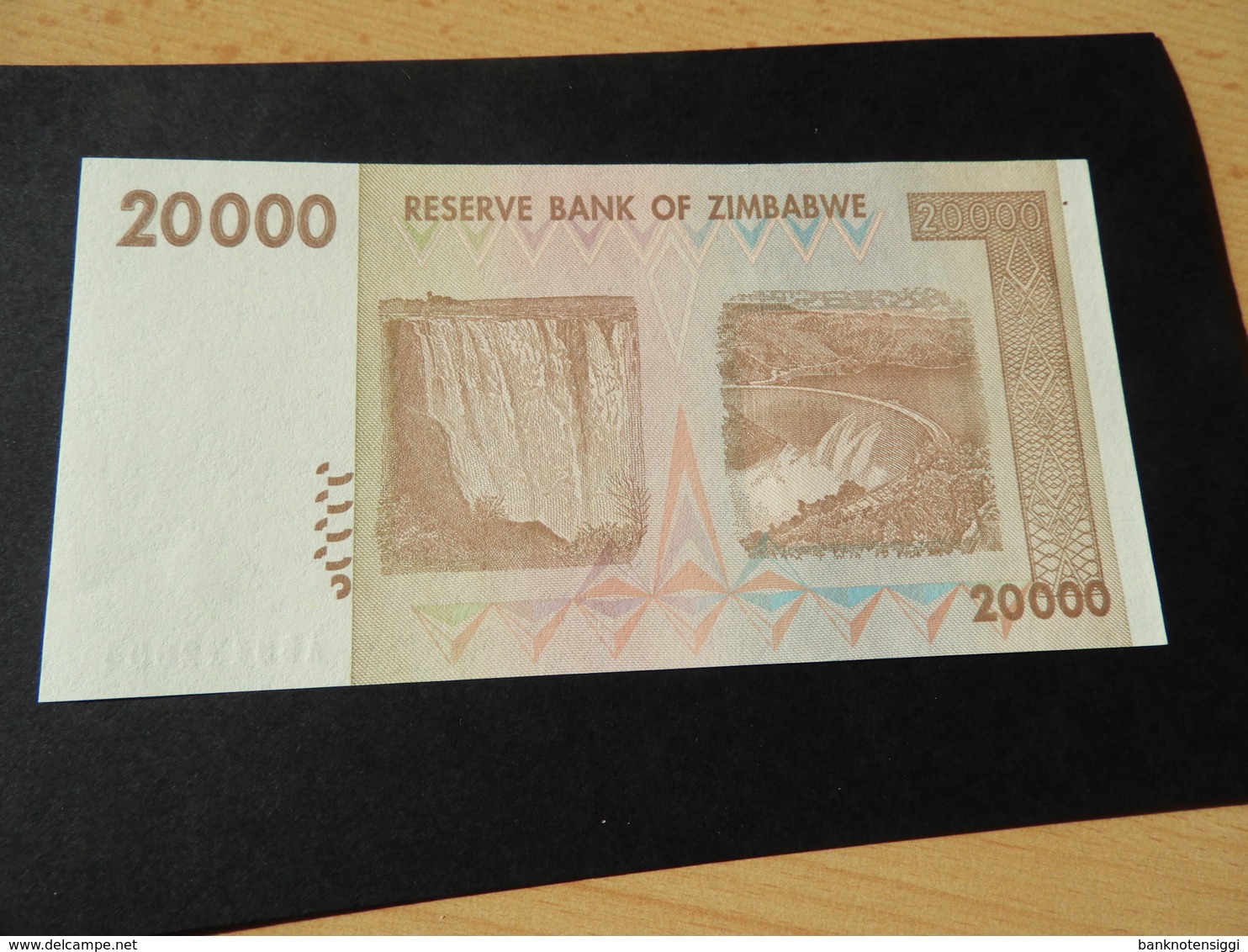 Bank Of Simbabwe  20.000  Dollars 2008 - Zimbabwe