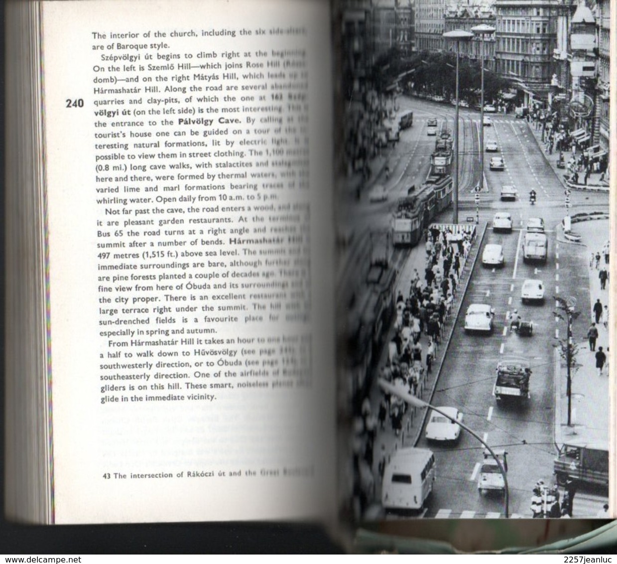 Budapest  E Guide Book With 22 Maps And 51 Photos  Corvina Press 1970 Plus Un Plan - Europa