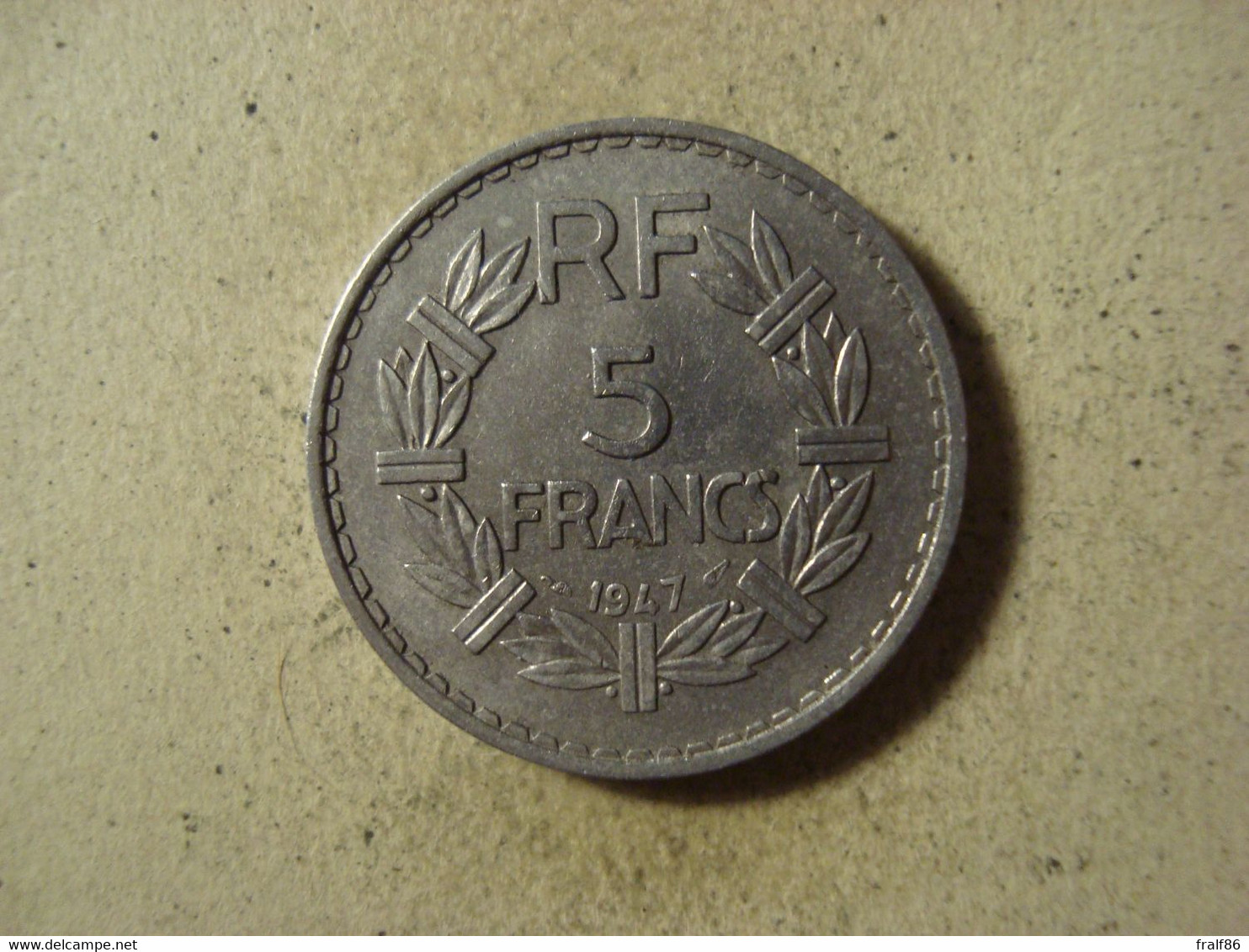 MONNAIE FRANCE 5 FRANCS 1947 LAVRILLIER ( 9 Fermé ) - 5 Francs