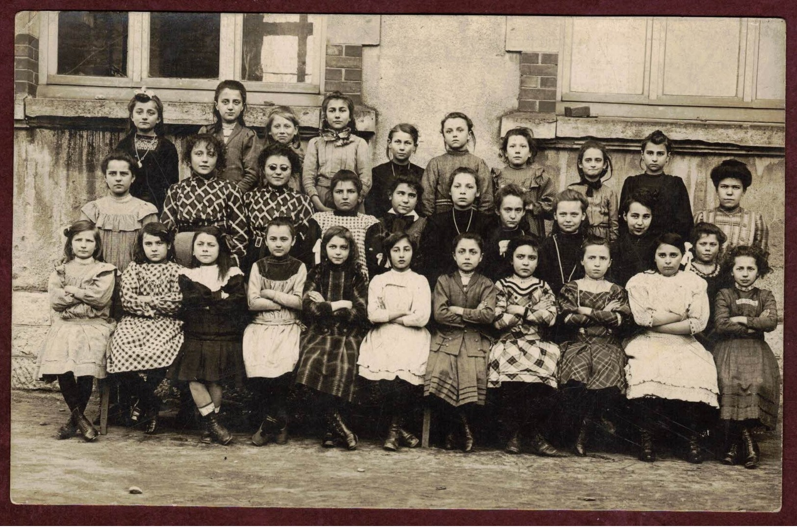 Carte Photo Non Située Groupe écolières  école Fille écolière Filles - Ecoles