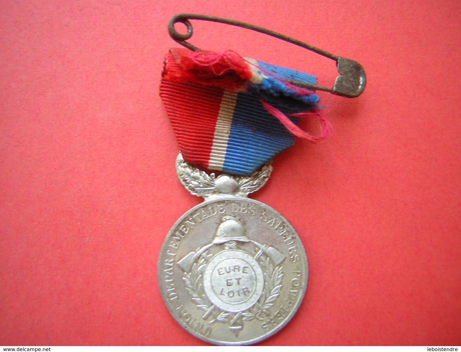 MEDAILLE BRONZE écrit Sur La Tranche   UNION DEPARTEMENTALE DES SAPEURS POMPIERS EURE ET LOIR  REPUBLIQUE FRANCAISE - Feuerwehr