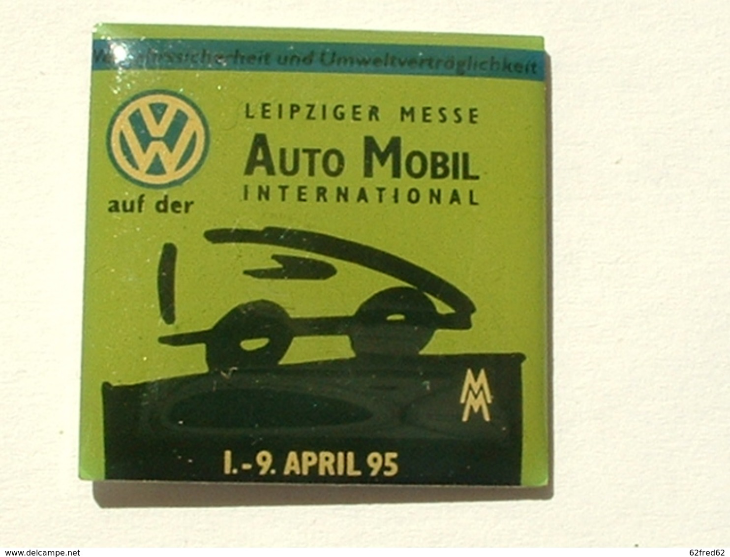 PIN'S VOLKSWAGEN - LEIPZIGER MESSE AUTO MOBIL INTERNATIONAL - 1 / 9 APRIL 95 - NOIR - Volkswagen