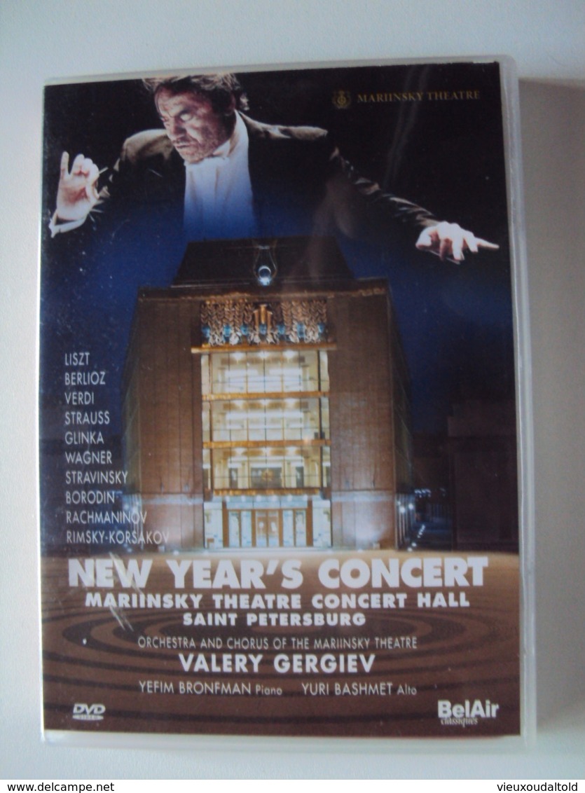 NEW YEAR'S CONCERT  MARINSKY THEATRE CONCERT HALL   SAINT PETERSBURG - Konzerte & Musik