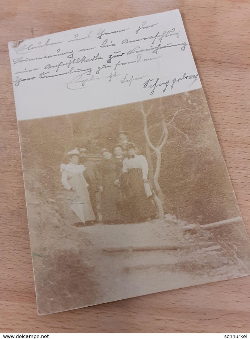 FAMILIE POSIERT AUF DEM WALWEG - DAMENMODE - WUERZBURG - 1898 - Anonyme Personen