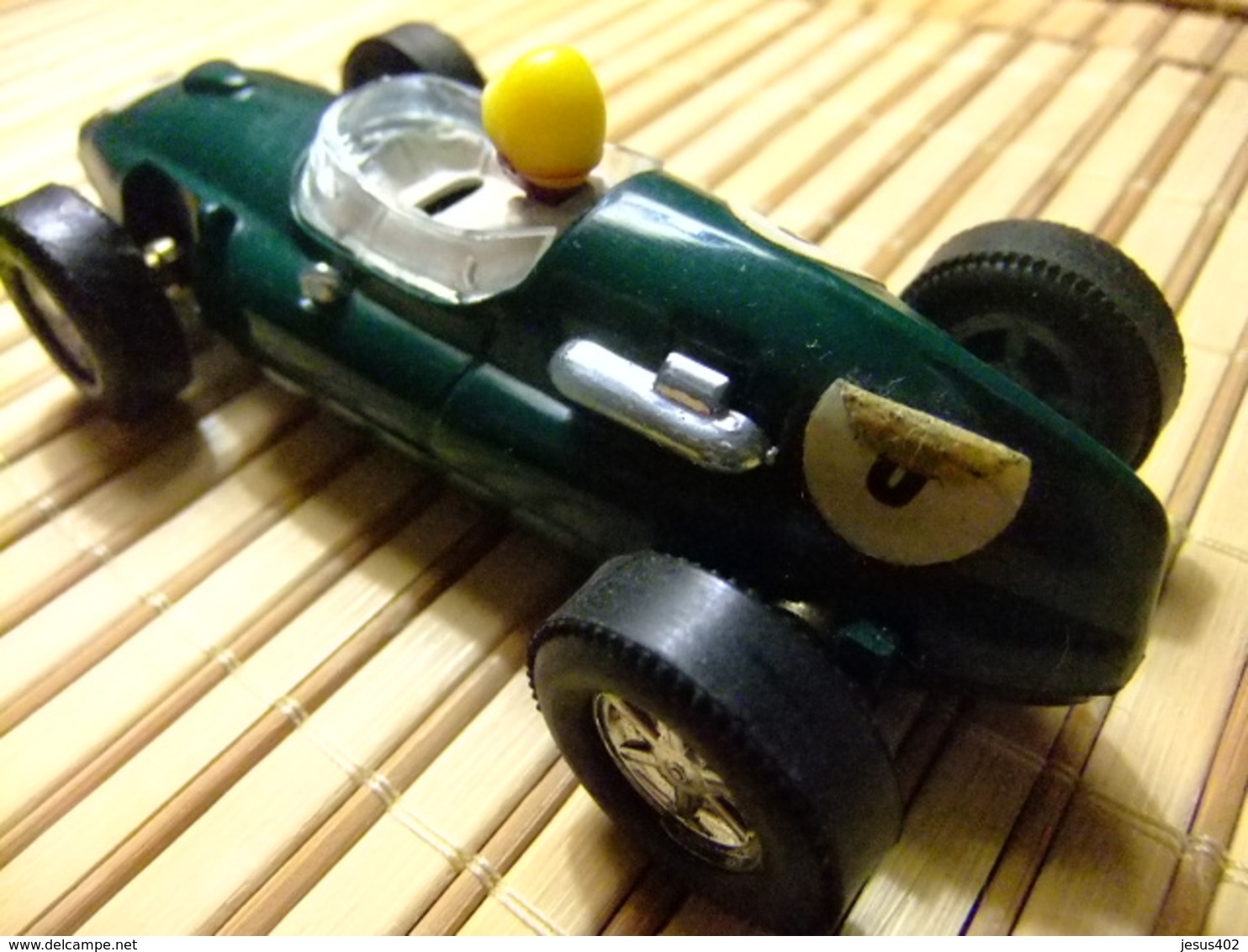 SCALEXTRIC COOPER Verde Oscuro Guia Fija Triang - Scale 1:32