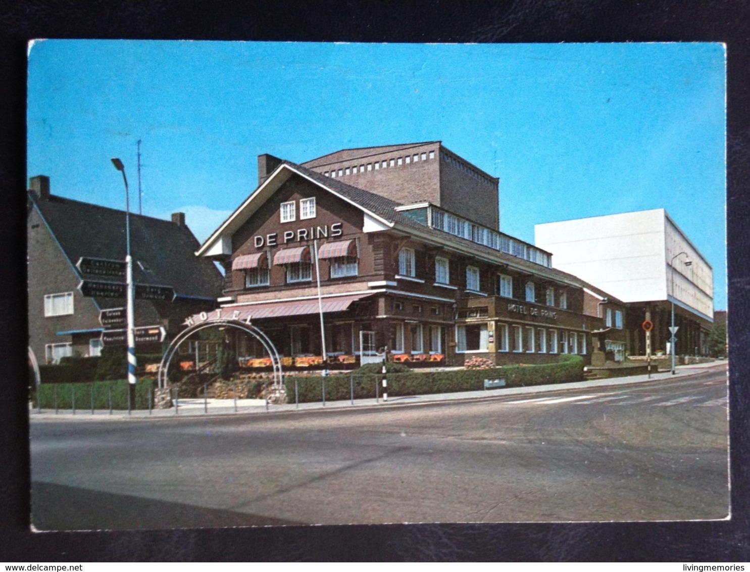 Netherlands, Circulated Postcard, "SITTARD, Hotel «De Prins»", 1976 - Sittard