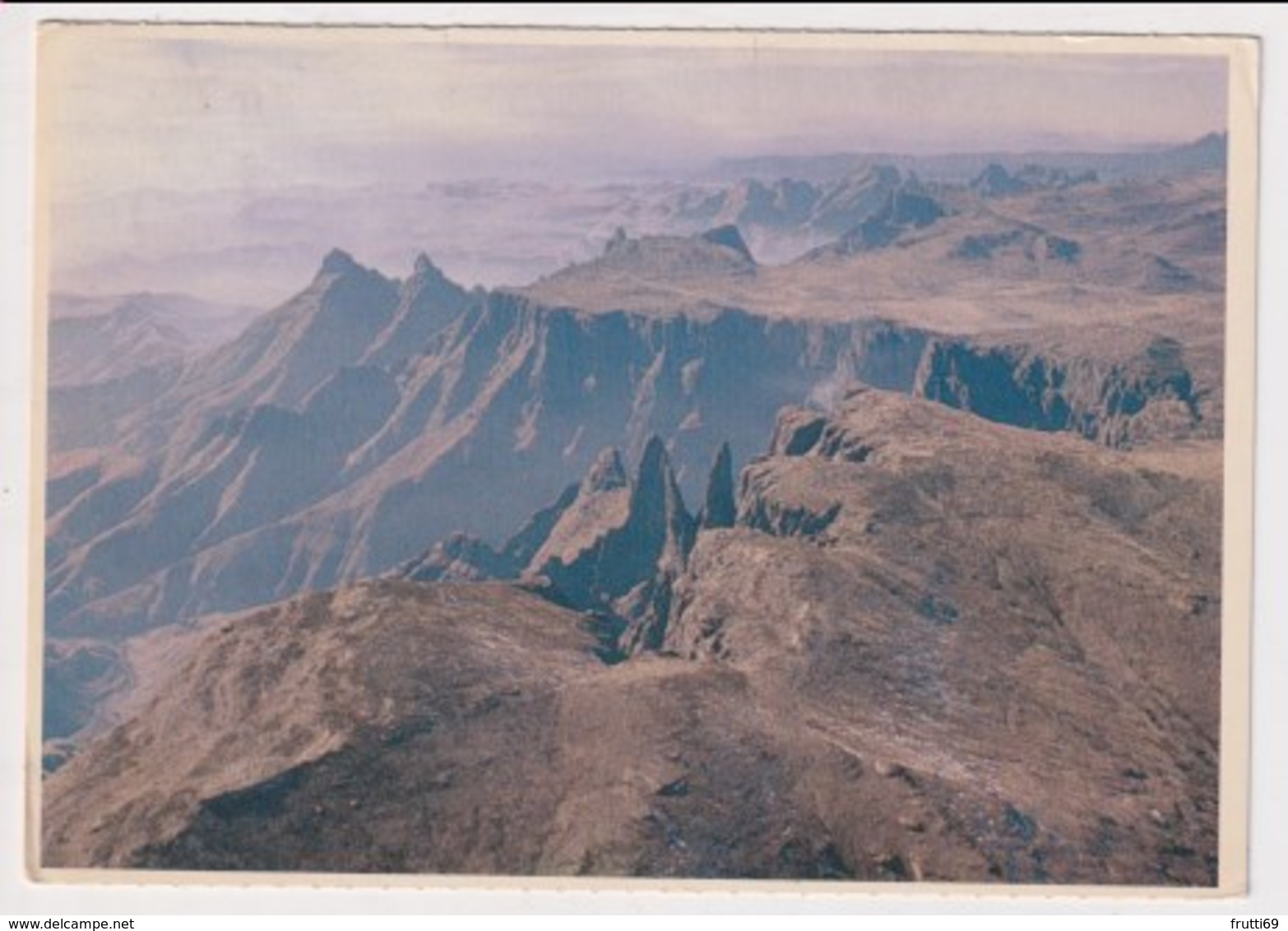 LESOTHO - AK 379793 Eastern Escarpment - Lesotho