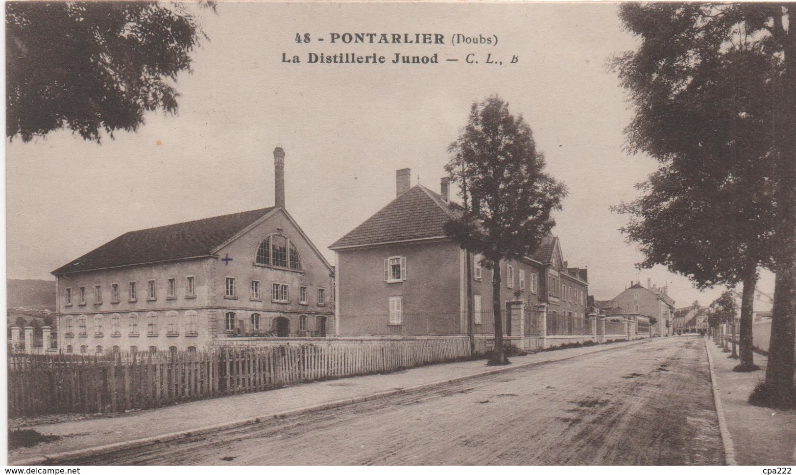 25  Pontarlier   La Distillerie Junod - Pontarlier