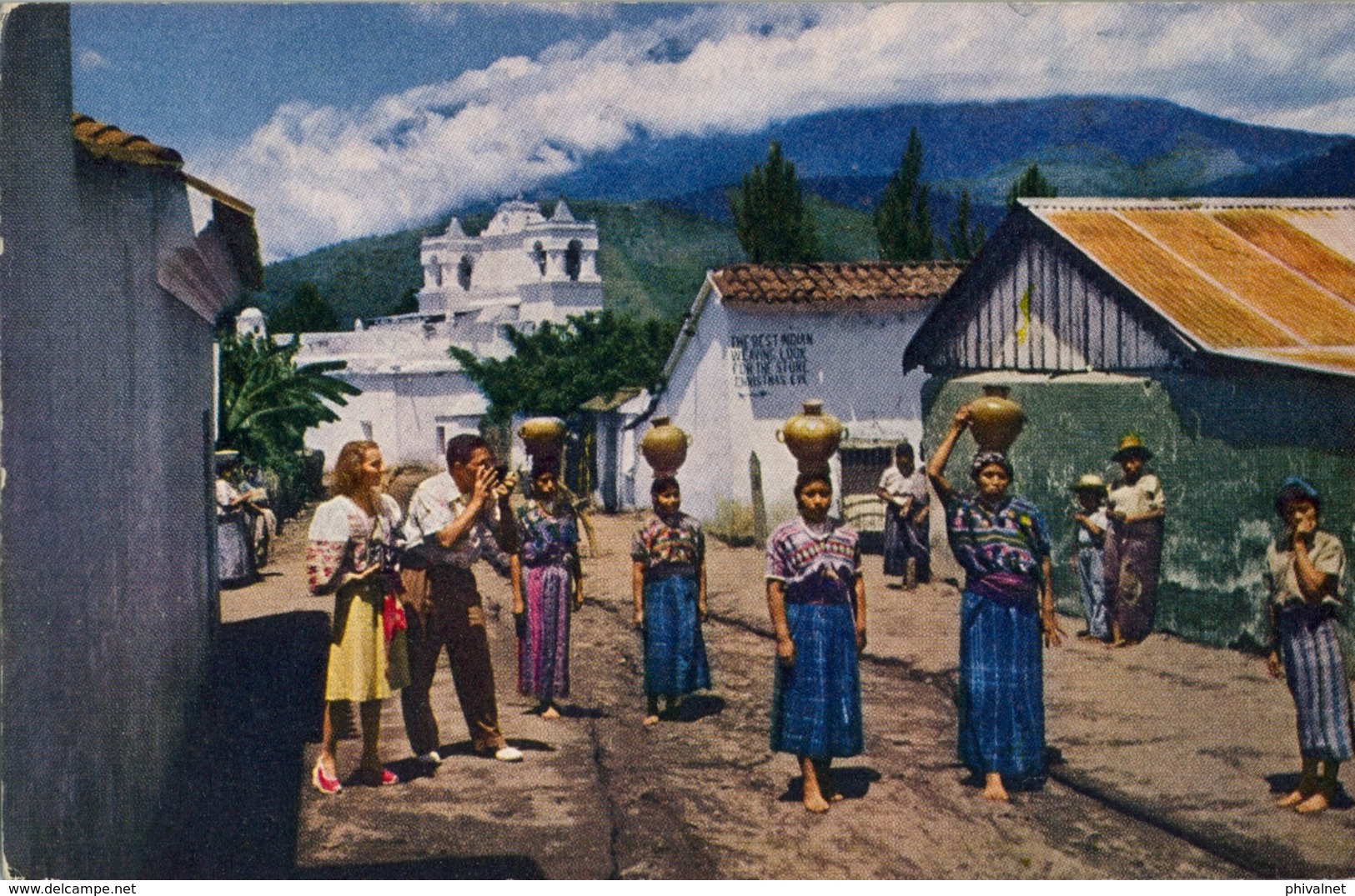 GUATEMALA , TARJETA POSTAL NO CIRCULADA , PAN AMERICAN WORLD AIRWAYS , TURISMO , TEMA ÉTNICO - Guatemala