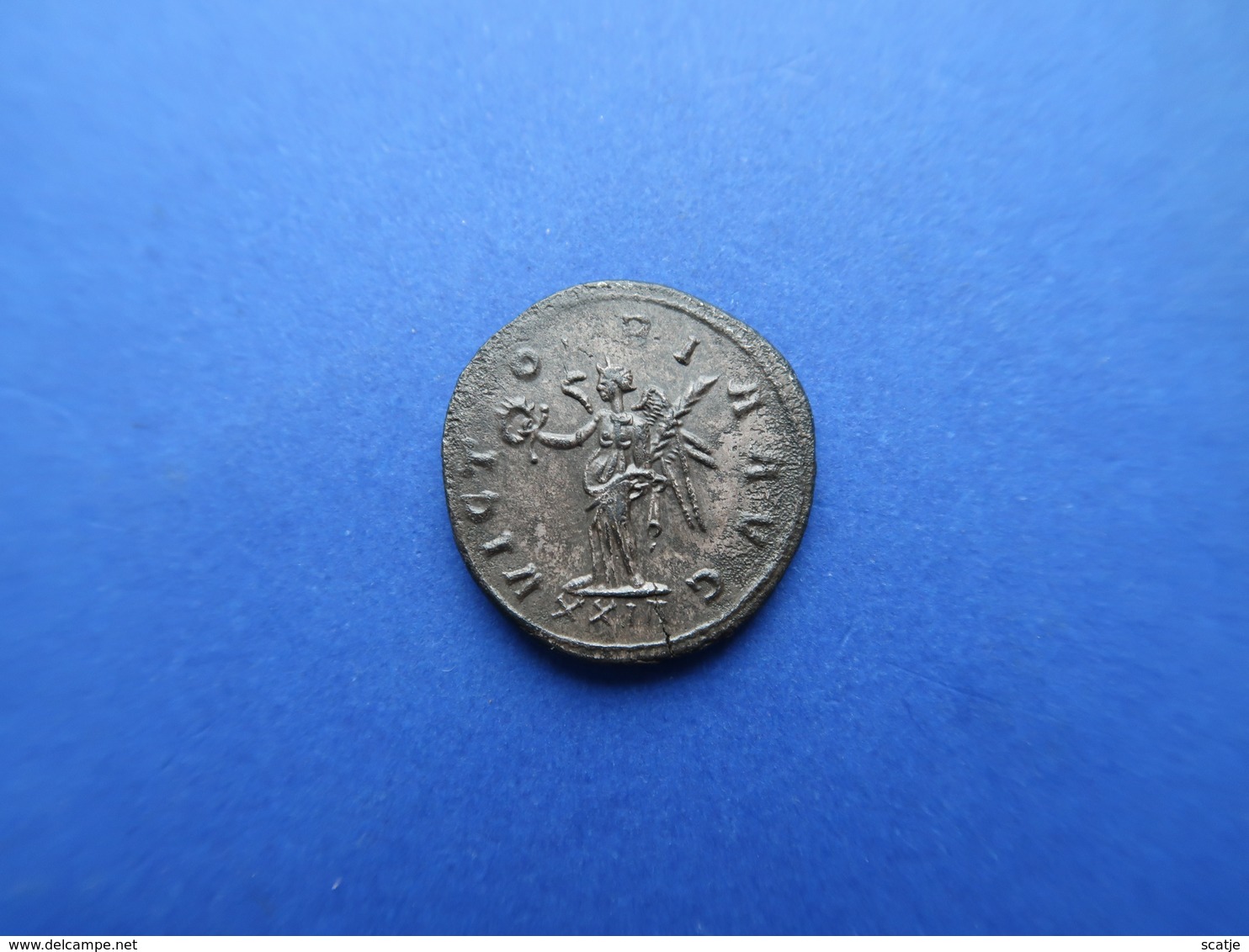 TACITUS.   -   (275 - 276) AD   -  AE Antoninianus  3,92 Gr.  -  Donkere Zilverlaag.  -  ROME   -   RIC 97  -   SUPER! - Der Soldatenkaiser (die Militärkrise) (235 / 284)