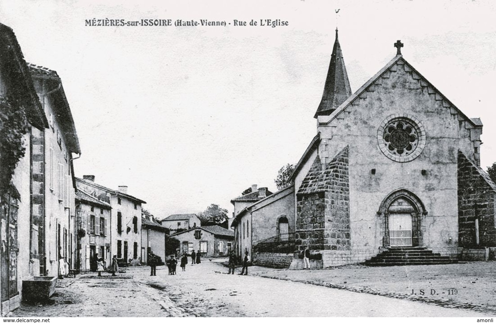 87. HAUTE-VIENNE - MÉZIÈRES SUR ISSOIRE. Rue De L'Eglise. - Meziere Sur Issoire