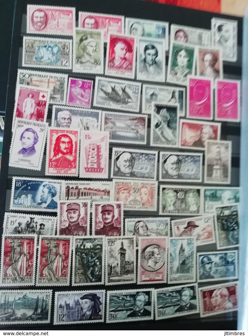 ALBUM de 1600 timbres neuf* neuf** de FRANCE