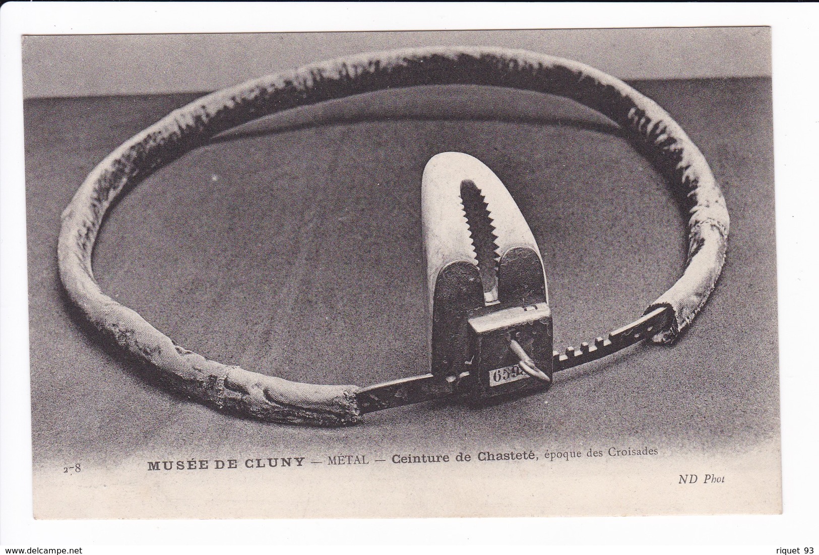 Lot 2 Cp - MUSÉE DE CLUNY - METAL - Ceinture De Chasteté - Musées